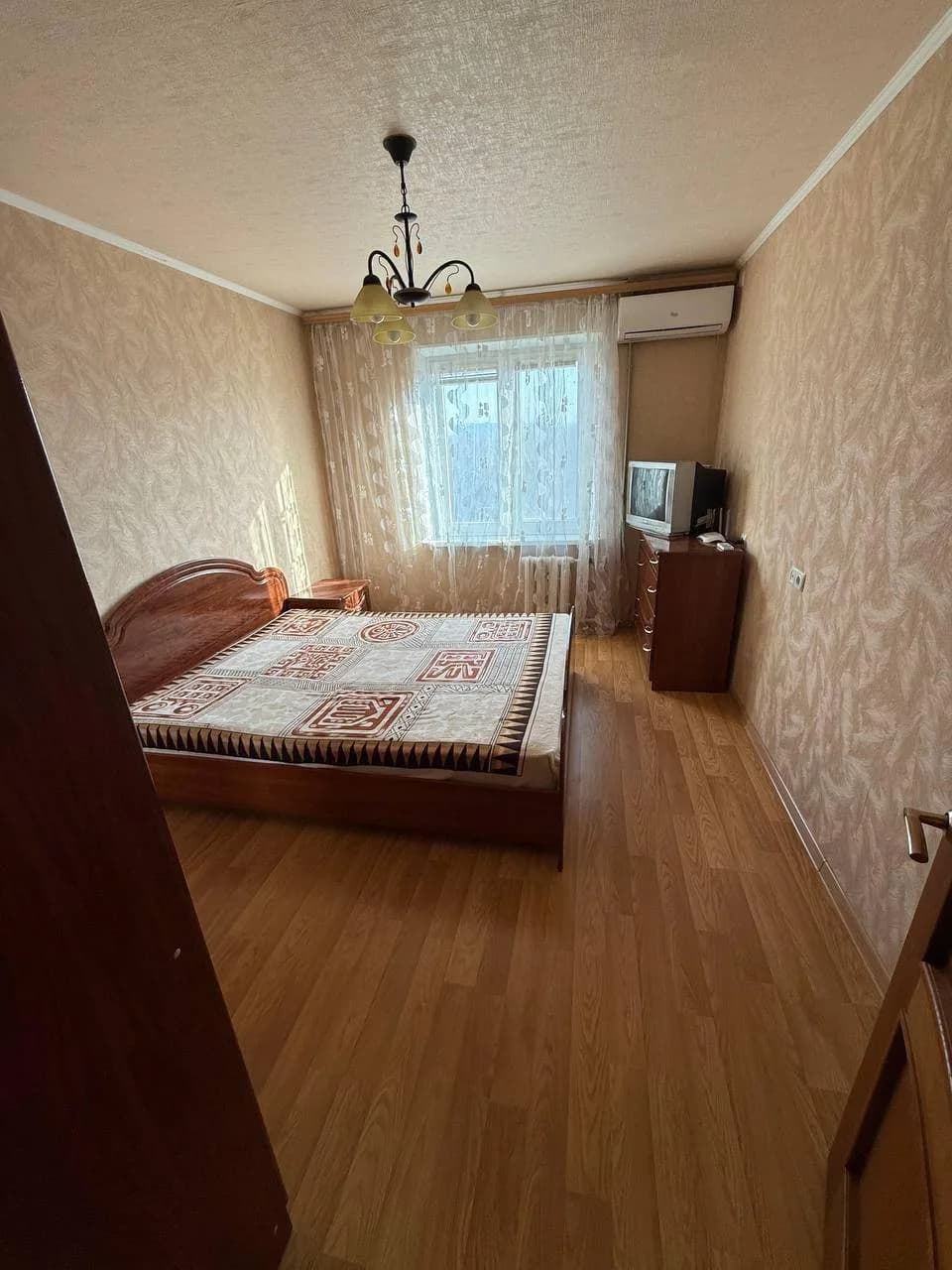 Сдается 2к. квартира в Калининском районе